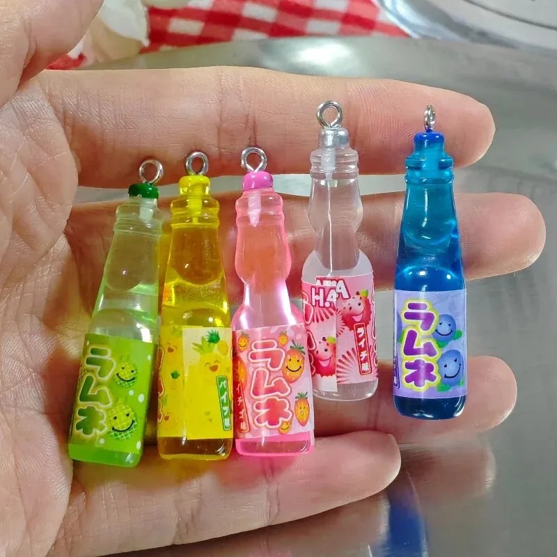 10個入り 小さなソーダボトル レジンチャーム 可愛い飲料ボ - Resin Crafts Diy のレビューと価格