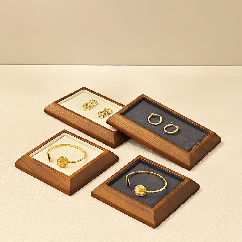 無垢材のジュエリー収納トレイ、イヤリング、リング、ブレスレッ - Wood Ring Blank のレビューと価格